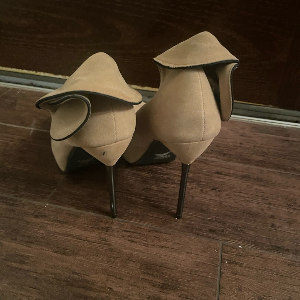 Elegant Tan Stiletto Heels
